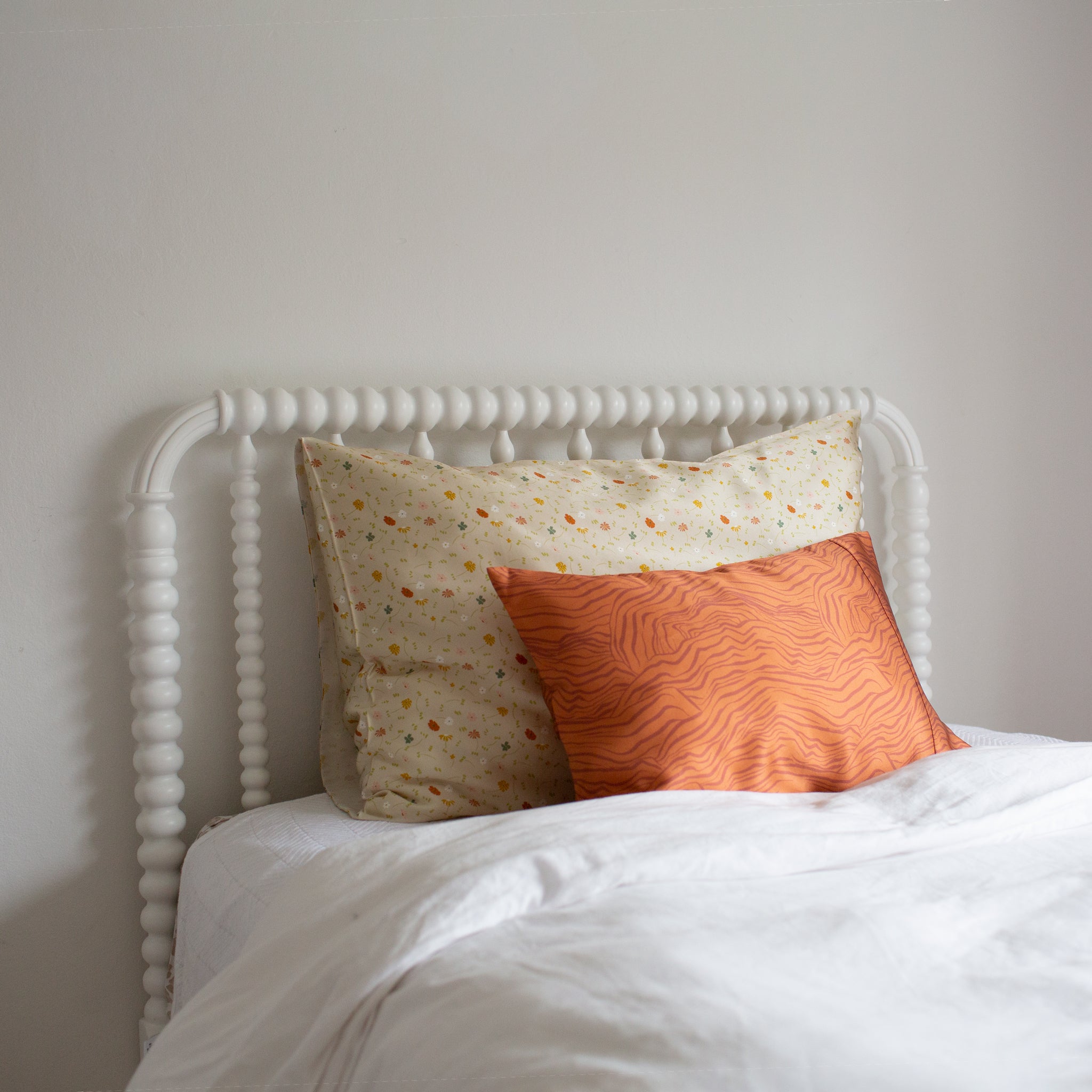 Queen Silk Pillowcase - Desert Bloom